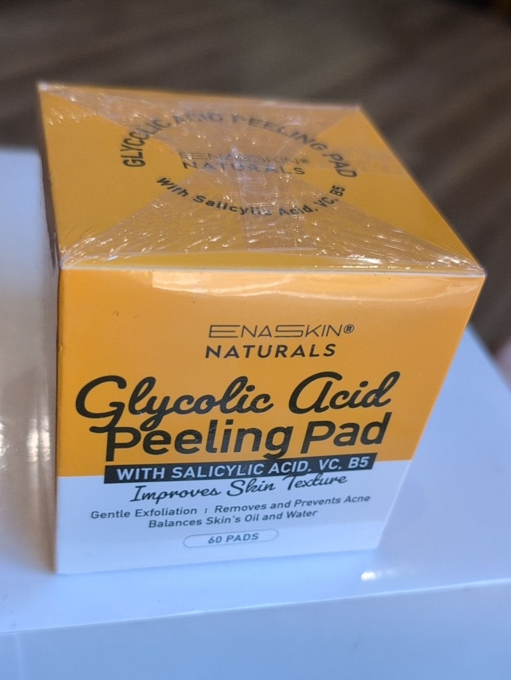 Enaskin Naturals Glycolic Acid Peeling Pad 60 Improve Skin Texture PREVENT Acne